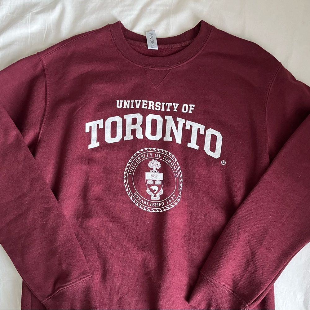 brand new University of Toronto crewneck